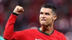 Analyzing World Cup Squads: Experience, Age, and League Representation